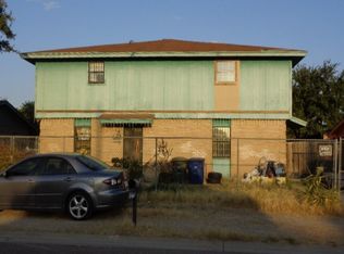 215 Rio Grande Dr, Laredo, TX 78041