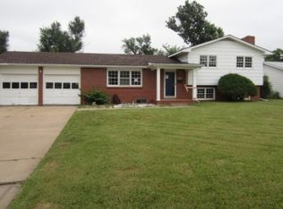 2700 N Pershing Ave, Wichita, KS 67220