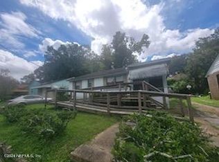 1972 College Cir S, Jacksonville, FL 32209