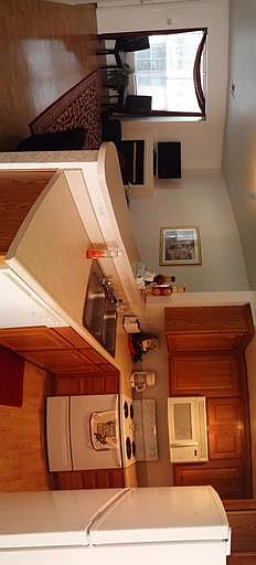 2nd image of 1344B NE 39th St