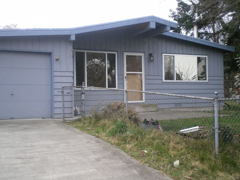1st image of 2453 S 133rd St