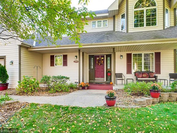 2nd image of 2593 Horseshoe Ln