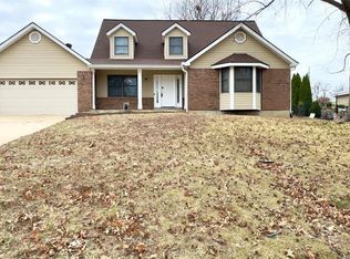 3743 Red Hawk Ct, Bridgeton, MO 63044