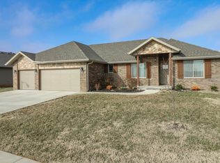 4521 W Cloverleaf Ter, Battlefield, MO 65619