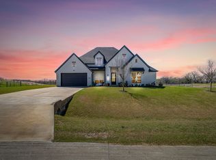 121 Rocky Top Ranch Ln, Azle, TX 76020