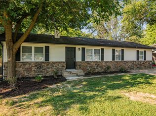 716 E Sumac St, Rogers, AR 72756