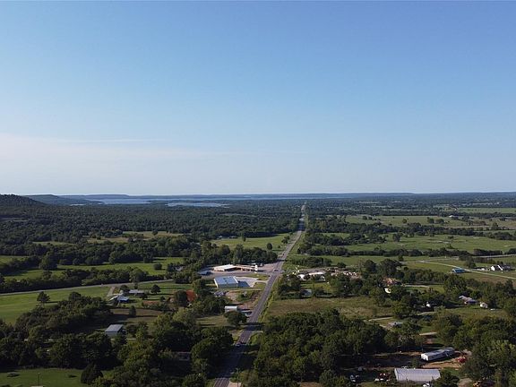 3rd image of 30048 S Highway 71