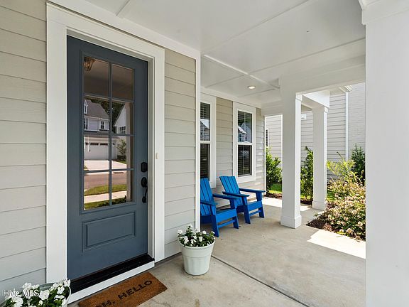 3rd image of 4029 Watersail Drive