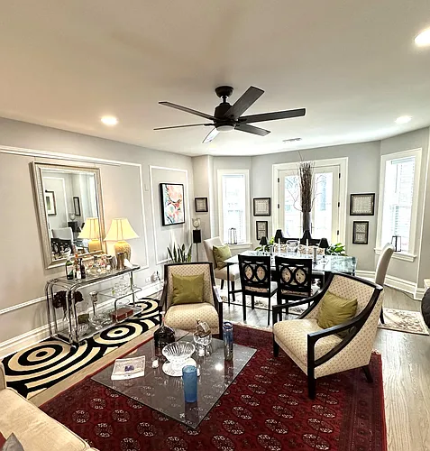 1354 W Carmen Ave #1F Photo 1