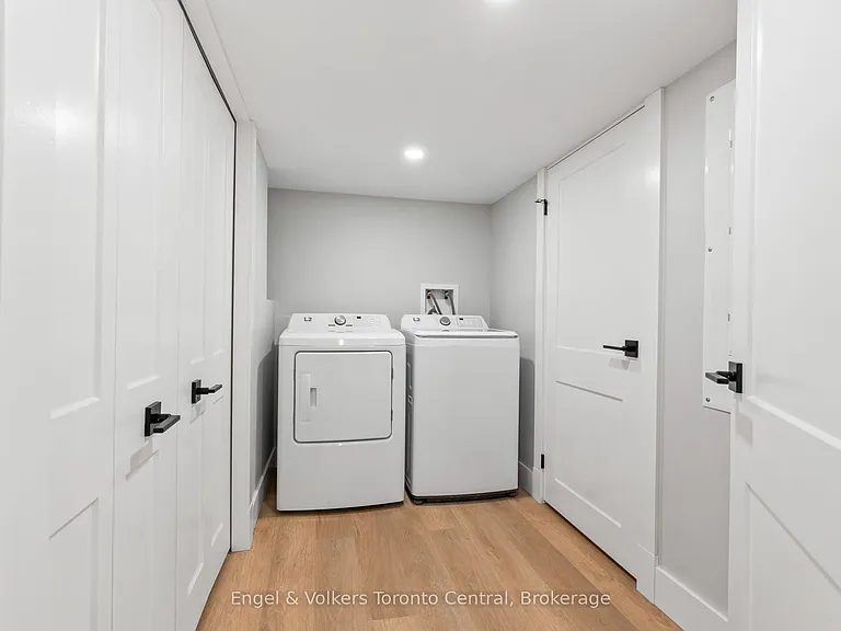 57 Crawford St — Photo 29