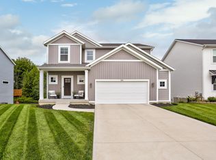 3831 Elm Ridge Dr, Holland, MI 49424