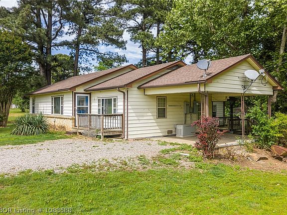 2nd image of 2776 N State Highway 309