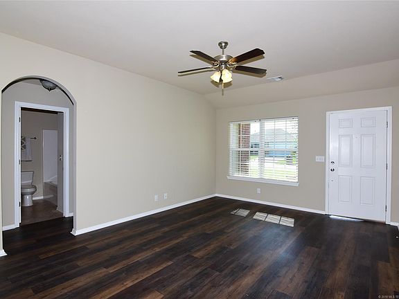 5th image of 9190 S 253 East Ave