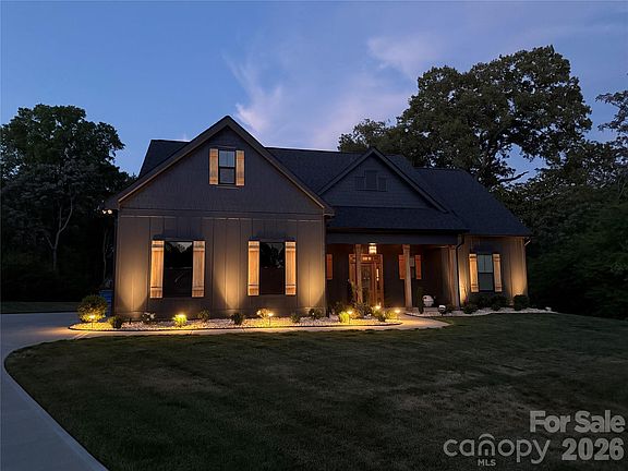 2nd image of 5201 Meadowland Pkwy