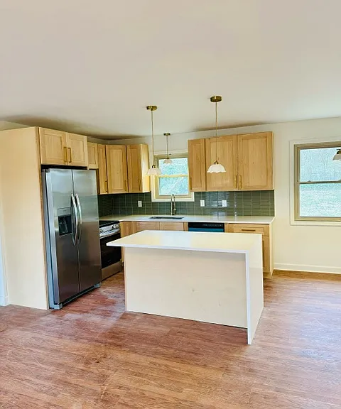 1502 2nd St NE — Photo 2