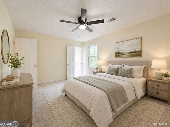 4th image of 509 River Lakeside Ln