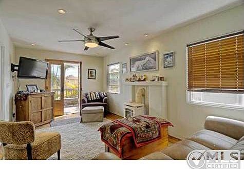 5th image of 4953 Coronado Ave