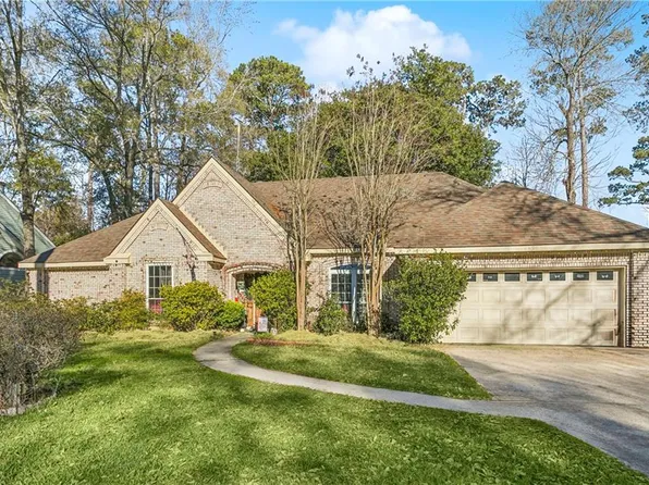 255 Lotus Dr S, Mandeville, LA 70471