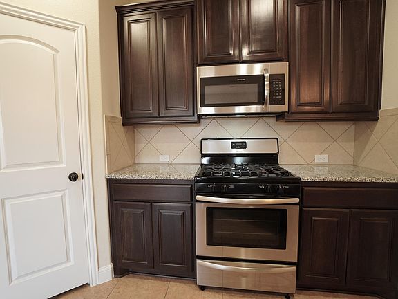 4th image of 617 Beechwood Dr