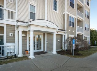 204 Clocktower Dr UNIT 6302, Waltham, MA 02452