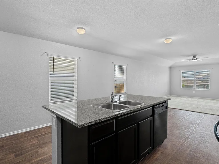 14915 Gypsum Mill Rd — Photo 7