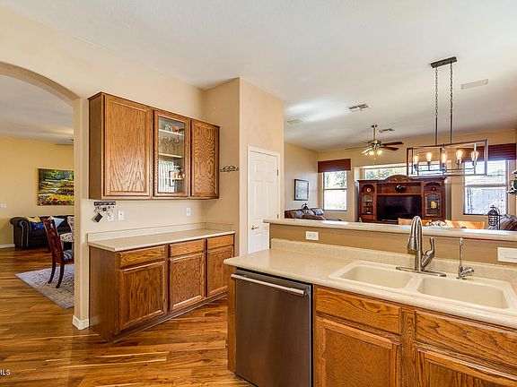 5th image of 3701 S Pleasant Pl