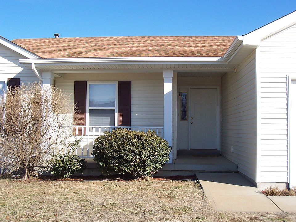 2nd image of 903 Grape Arbor Ct