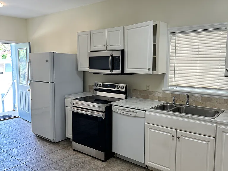 127 Mill St — Photo 29