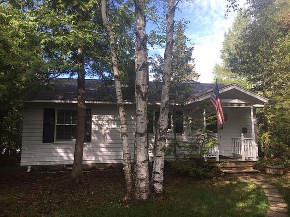 4th image of 9132 Leavitt Dr