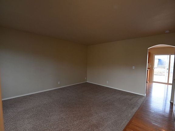 2nd image of 6916 78th Dr NE