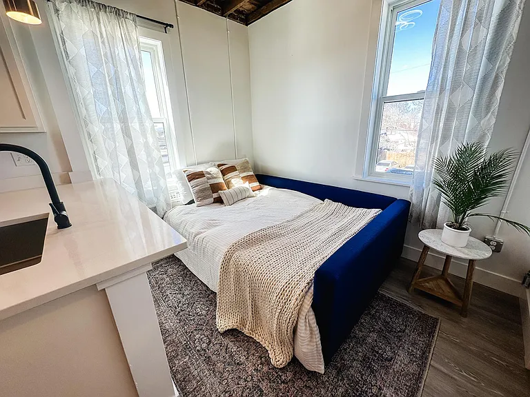 9513 E Colfax Ave #203 — Photo 3