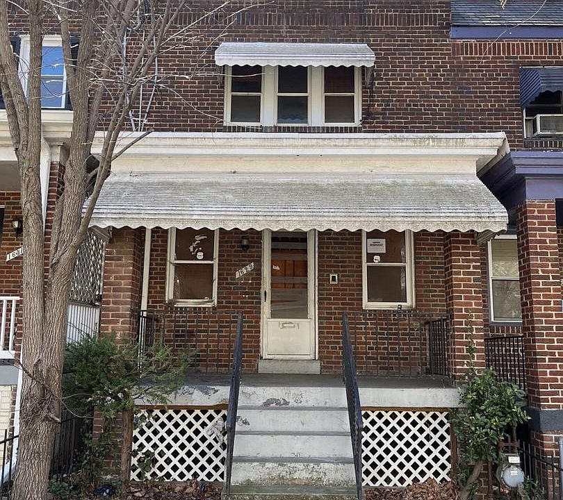 1st image of 1629 R St SE