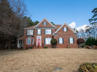 127 White Oak Way NE, Calhoun, GA 30701