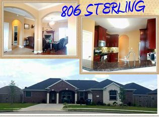 806 Sterling Ct, Bay City, TX 77414