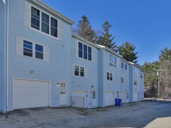 186 Dunbarton Rd, Manchester, NH