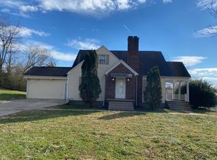 606 E Ash St, La Follette, TN 37766