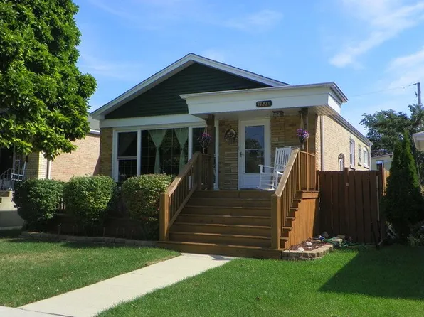 11225 S Albany Ave, Chicago, IL 60655