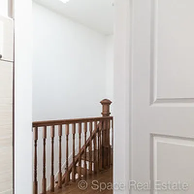 Rented by Space Real Estate | media 28