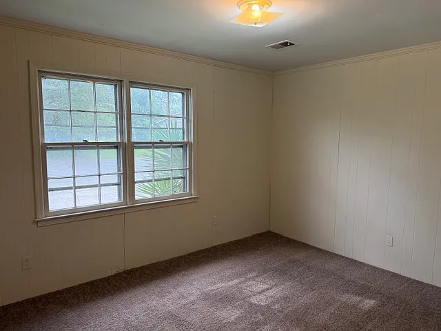 904 W Lee Rd #4 — Photo 5