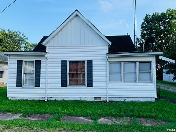 2nd image of 713 Panama St