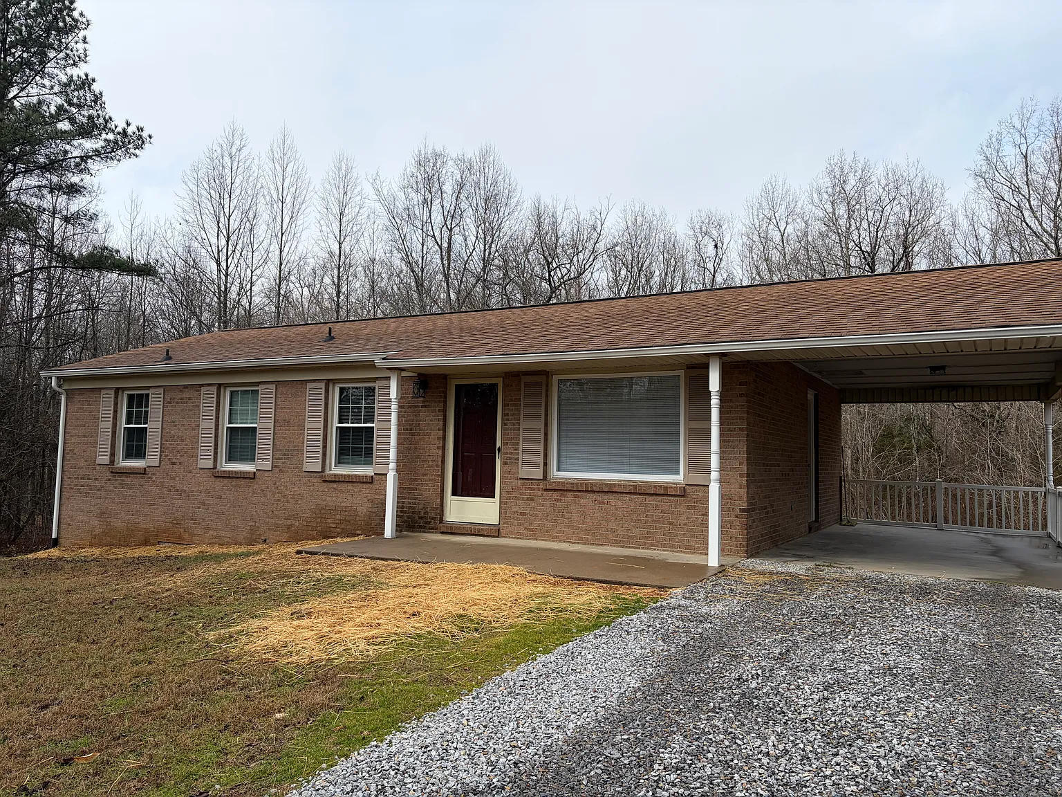 3 bed, 1100 sqft, $1,850 — Photo 2