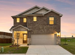 702 Dotty Dr, McKinney, TX 75071