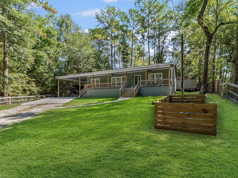 1st image of 495 Oak Tree Dr