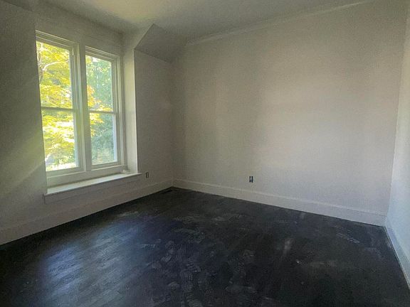 2nd image of 6004 Sentinel Dr