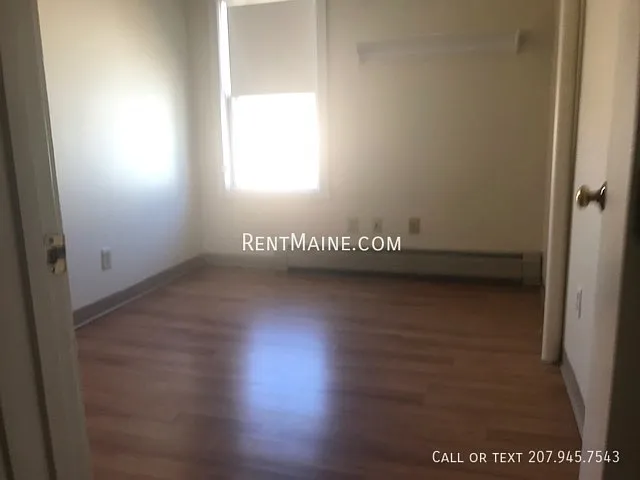 2412 Western Ave #Q — Photo 4