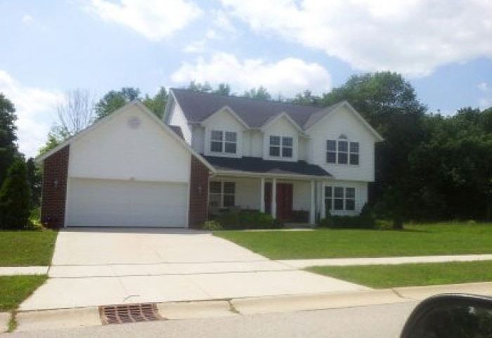 193 Beatrice Dr Hartford WI 53027 Zillow