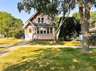 217 11th Ave, Brookings, SD 57006
