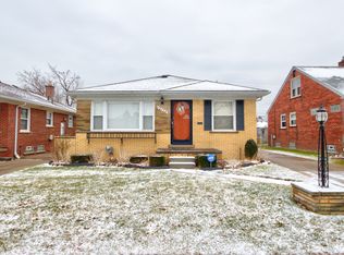 18252 Holland Ave, Eastpointe, MI