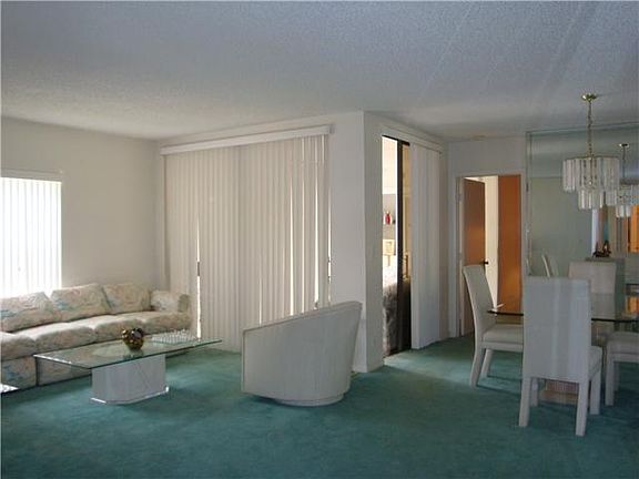 5th image of 5414 Venetia Ct APT D