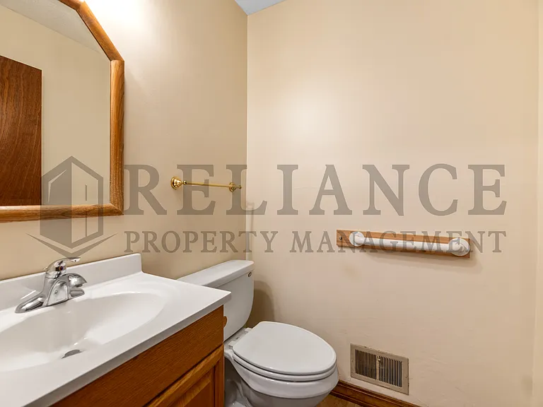 614 N Brownthrush Ln — Photo 24